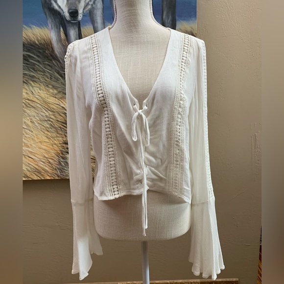 Forever 21 cute cropped long sleeve top belled sleeves tie front SZ LG - Picture 3 of 12